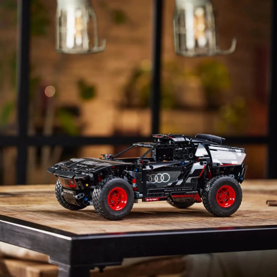 Audi RS Q e-tron by LEGO
