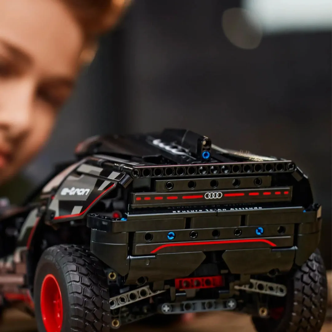 Audi RS Q e-tron by LEGO
