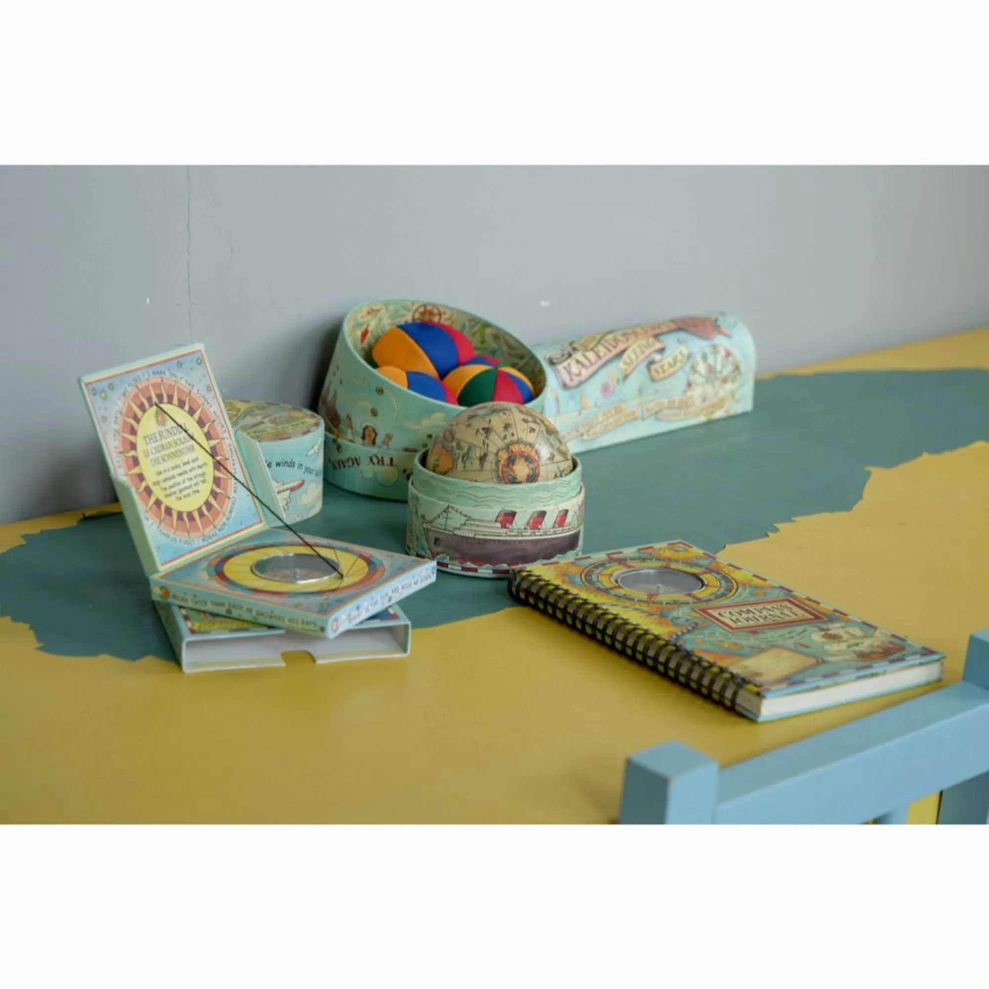 Authentic Models	Maritime Pocket Sundial