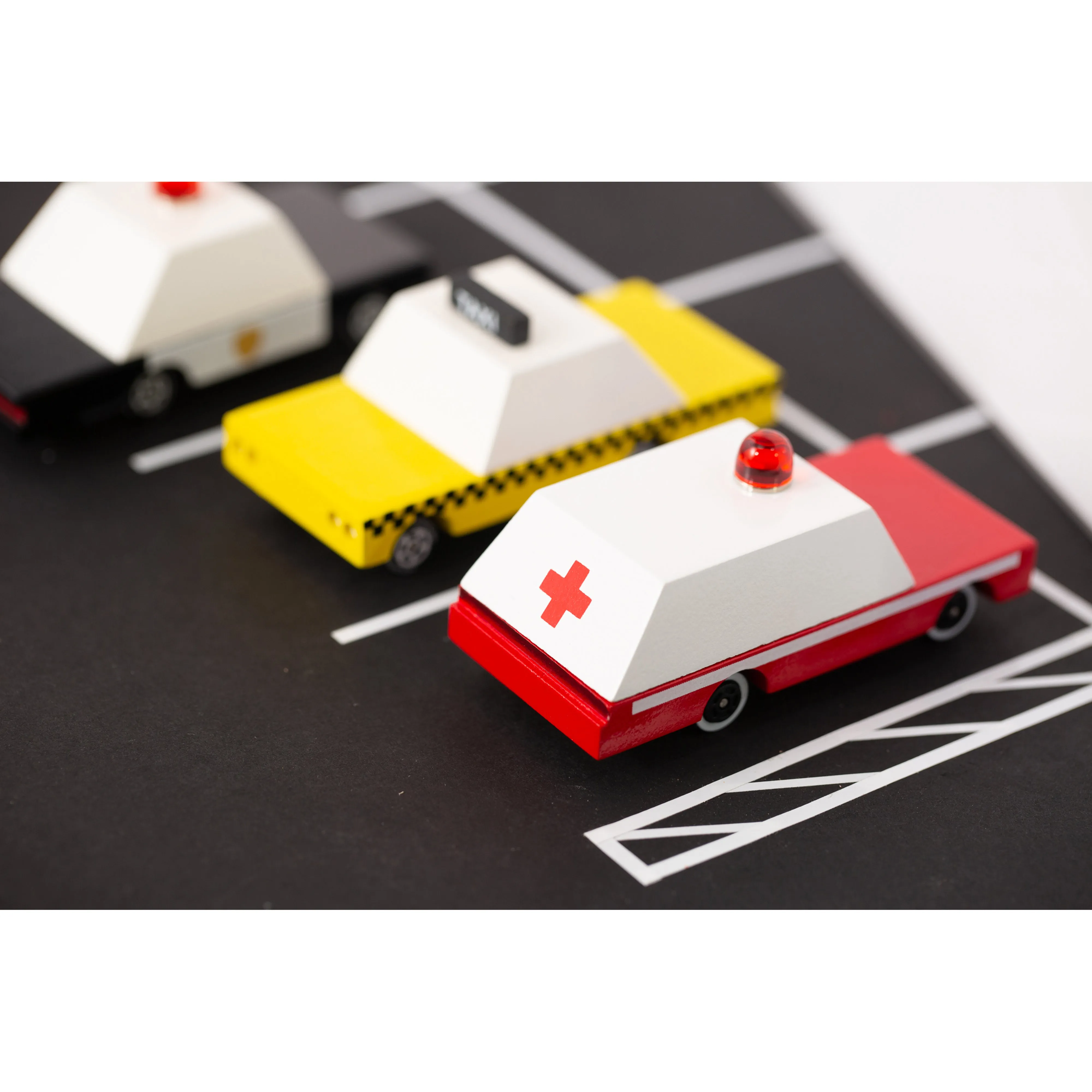 Candylab Candycar Ambulance