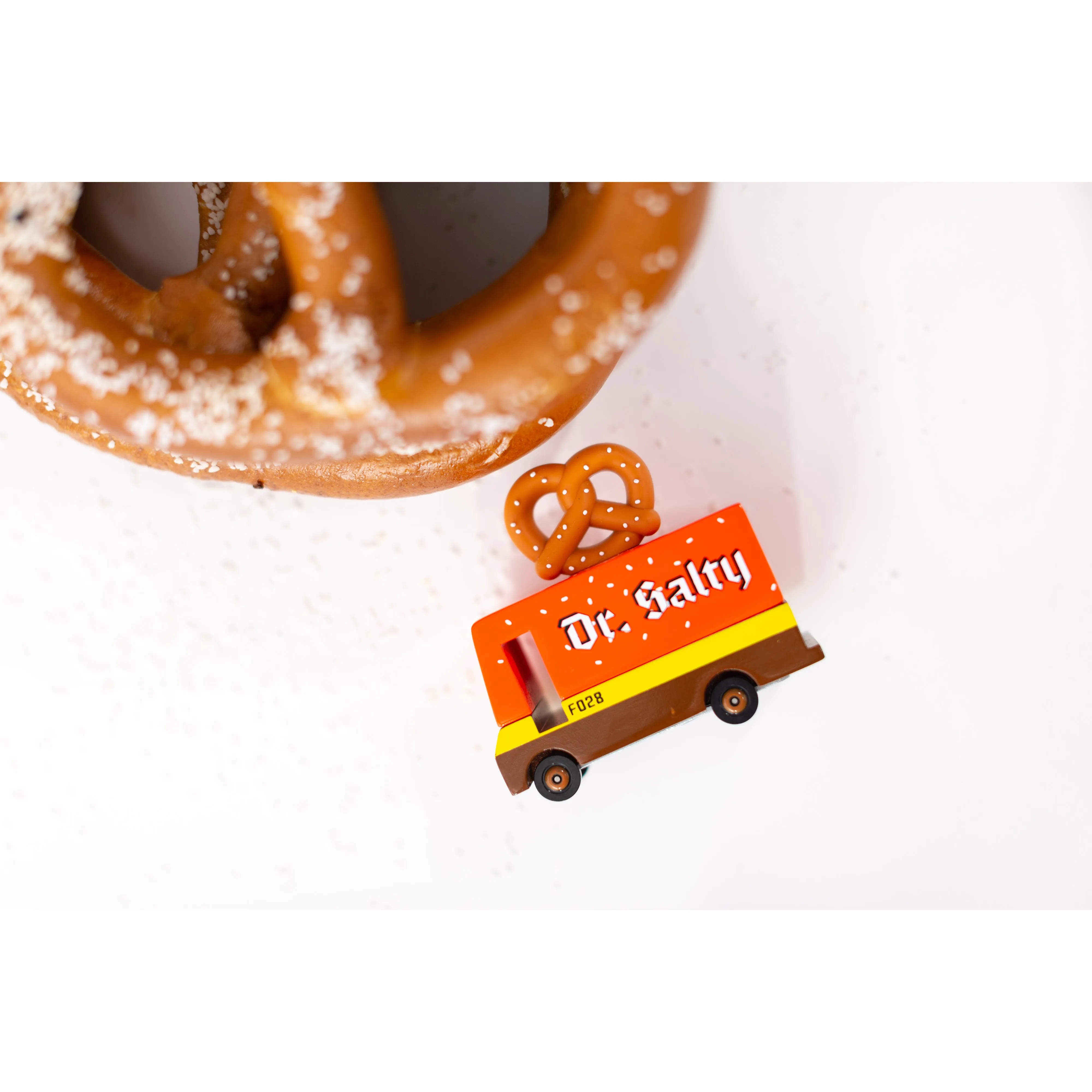 Candylab Candycar Pretzel