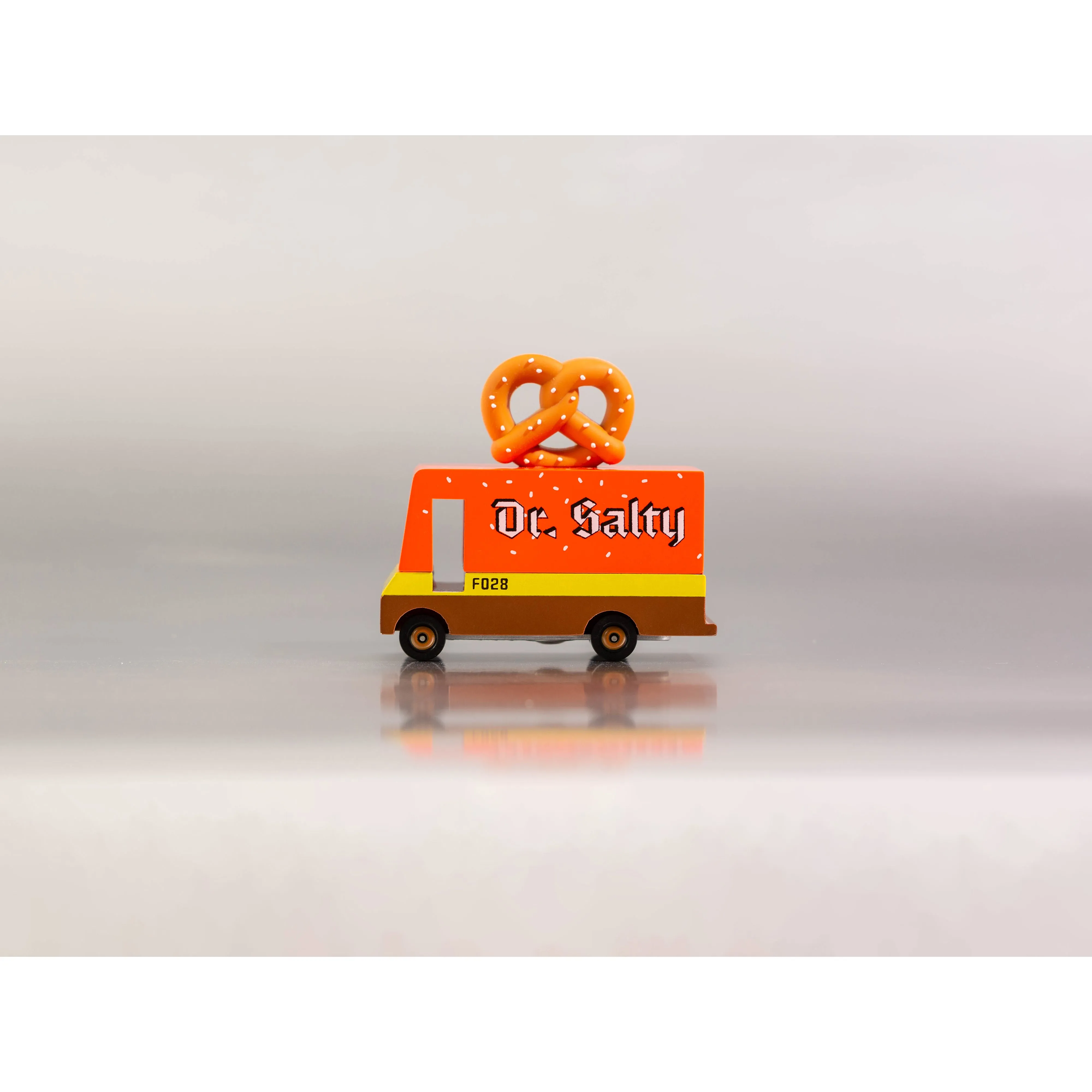 Candylab Candycar Pretzel