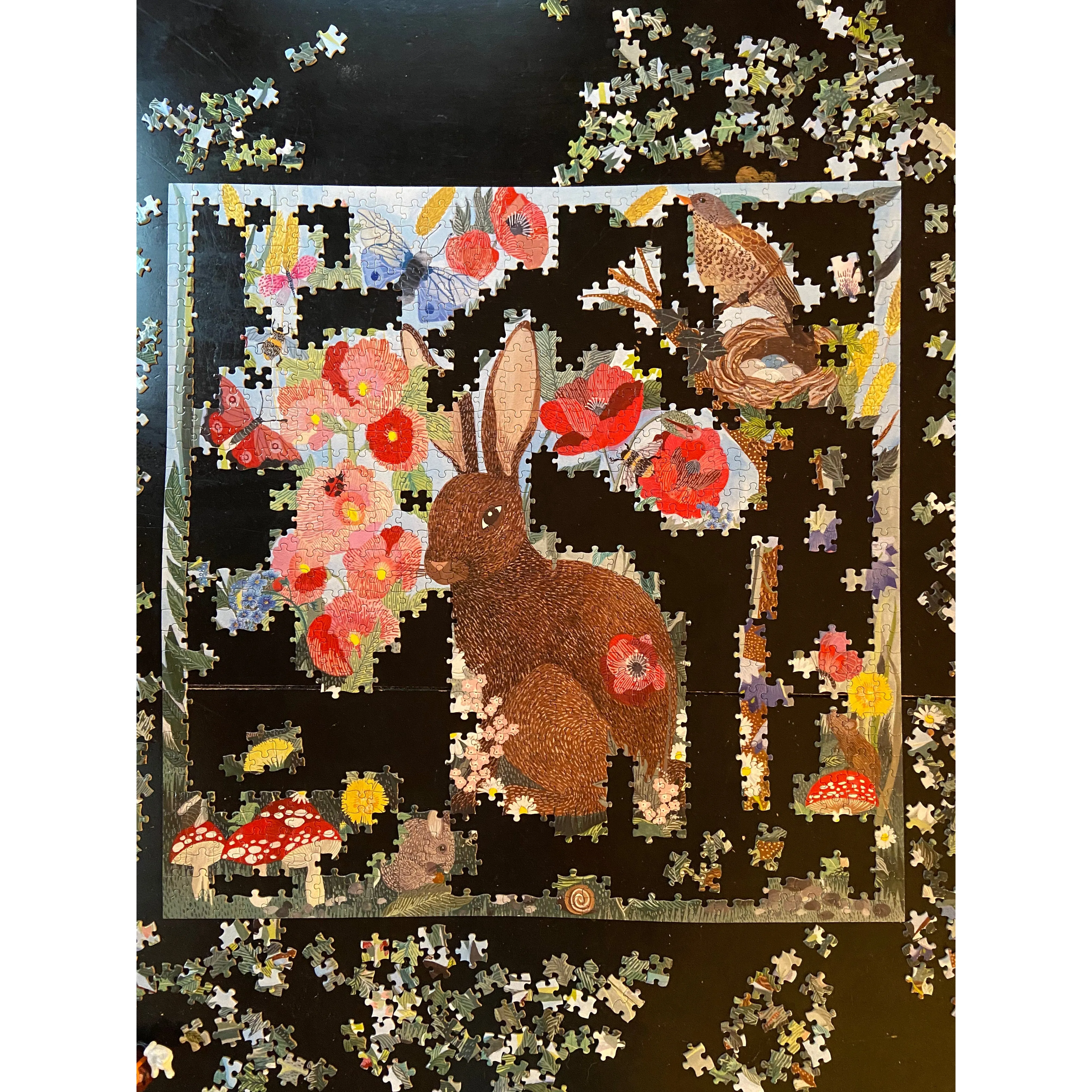 eeBoo Poppy Bunny 1000 pc Square Puzzle