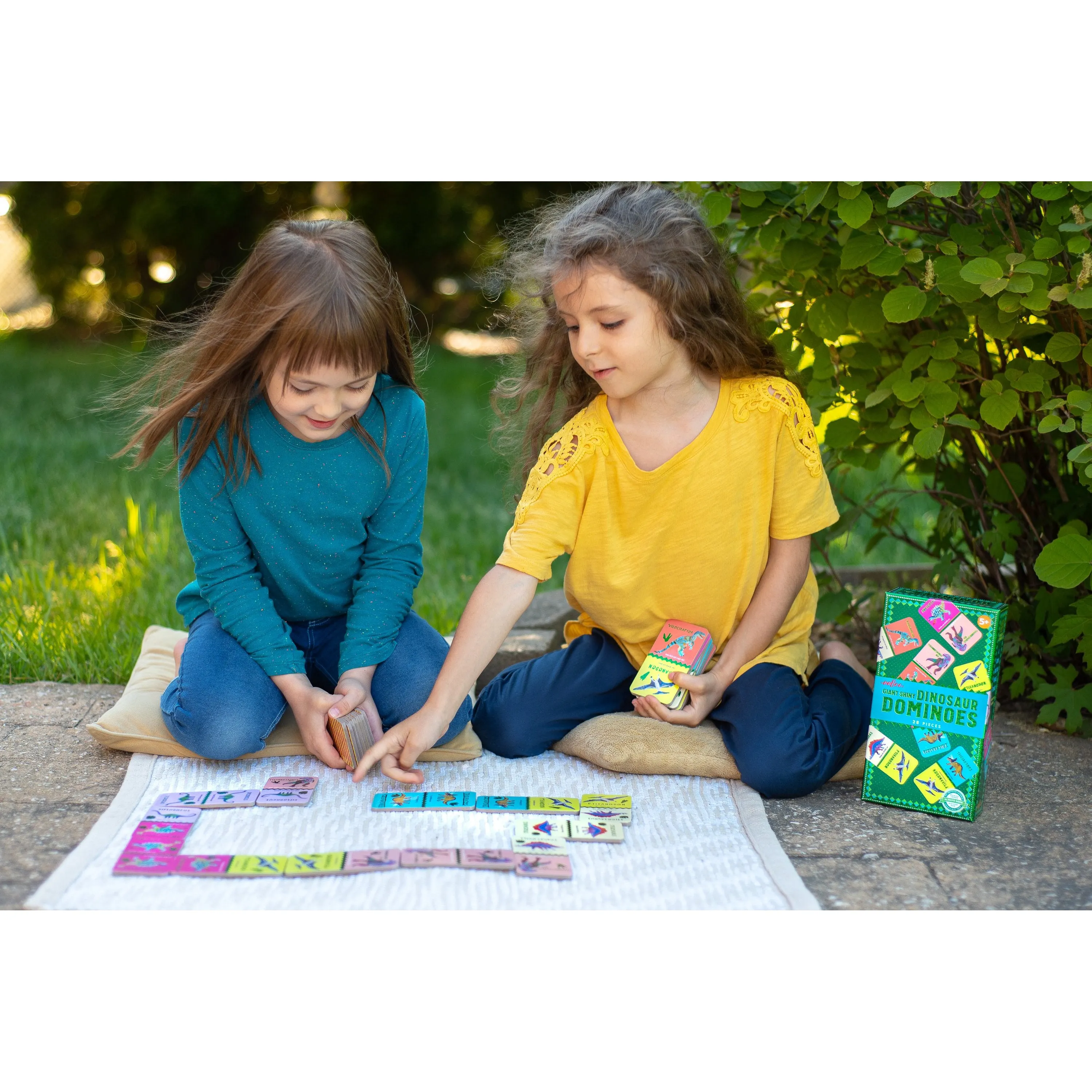 eeBoo Shiny Dinosaur Dominoes