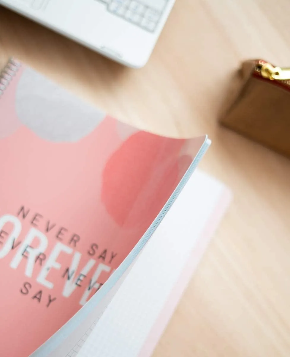 Erik Grupo Notebook A4, Microperforated, Glitter Gold Dreams