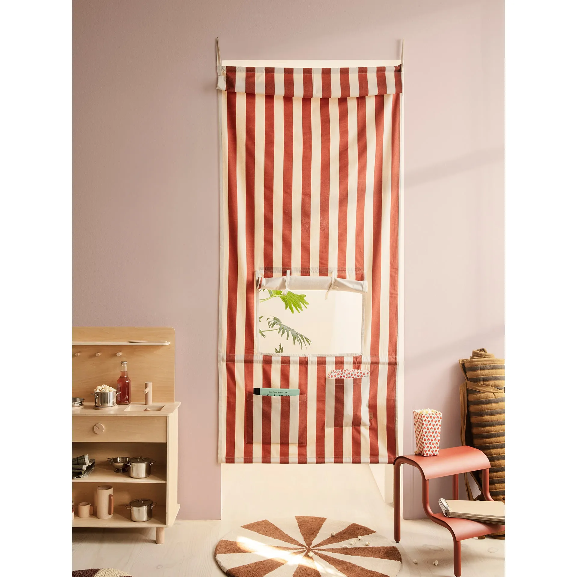 ferm LIVING Kids Kiosk - Dark Brick / Off-white