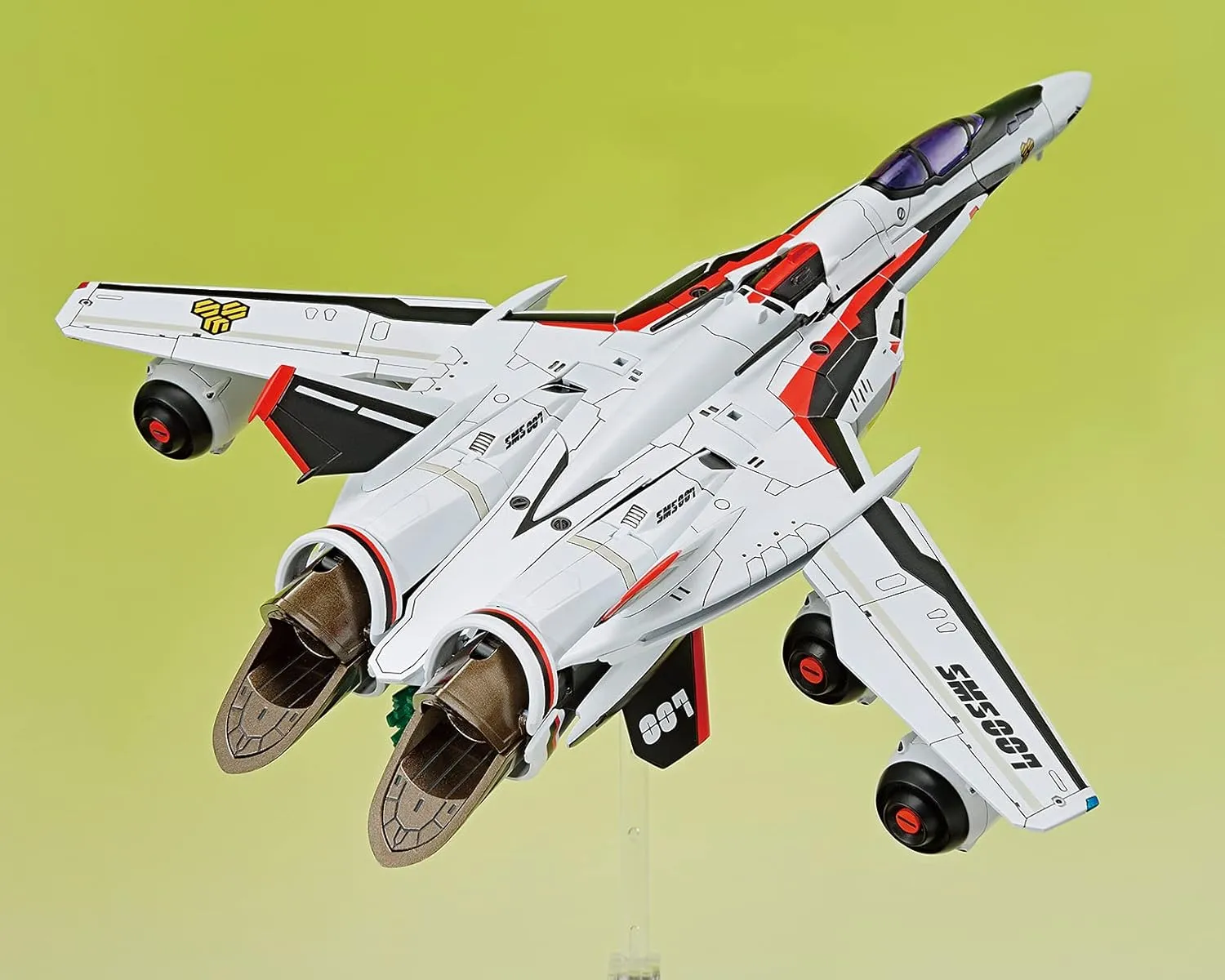 GOOD SMILE Aoshima - Macross F VF-25F Messiah Ranka Lee Plastic Model Kit - Anime Series Collectible for Ages 15 