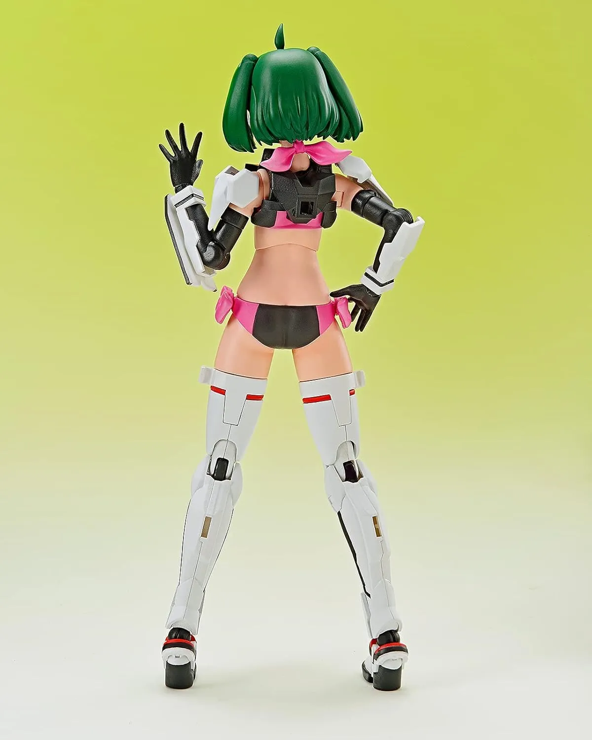 GOOD SMILE Aoshima - Macross F VF-25F Messiah Ranka Lee Plastic Model Kit - Anime Series Collectible for Ages 15 