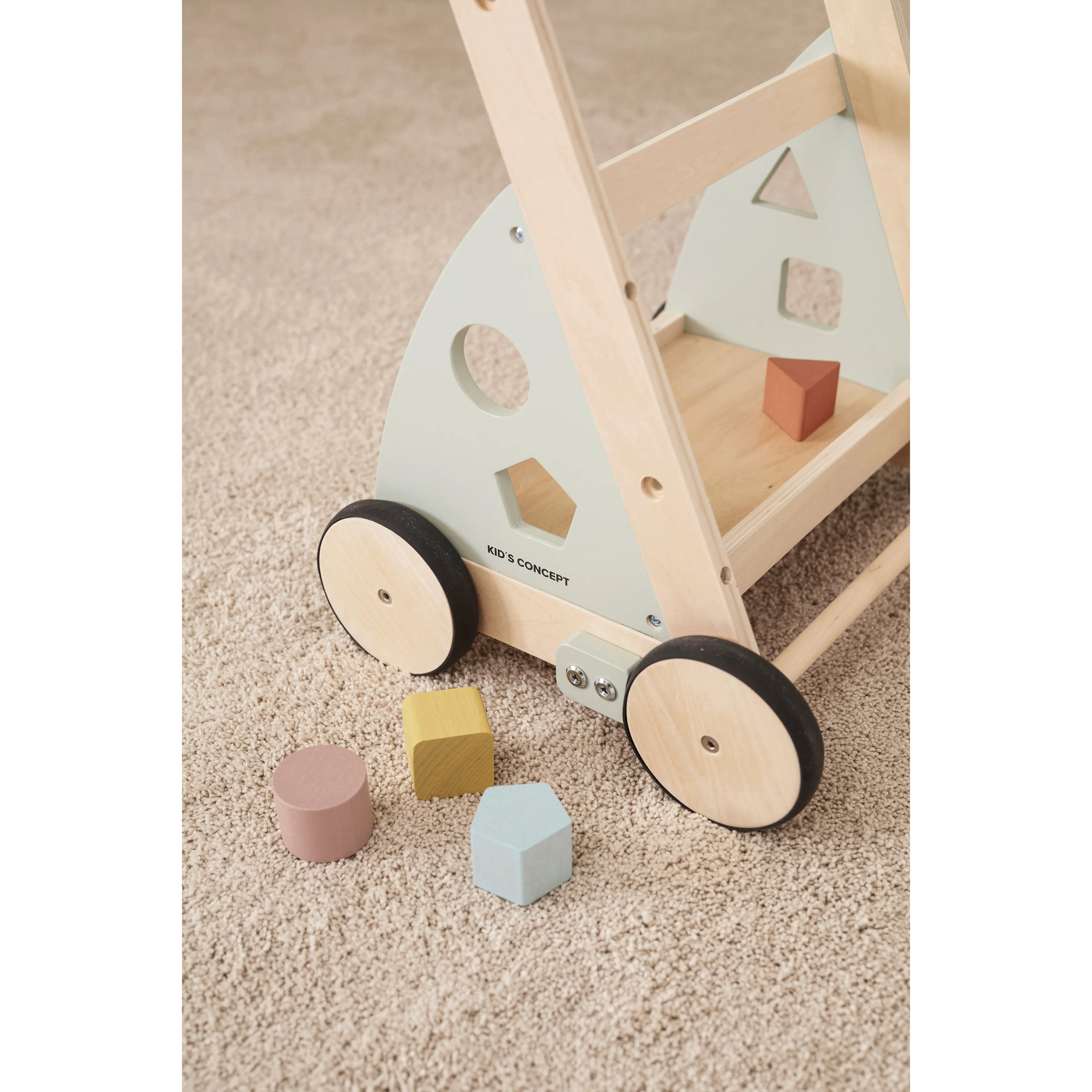 Kid's Concept Activity Walker Edvin