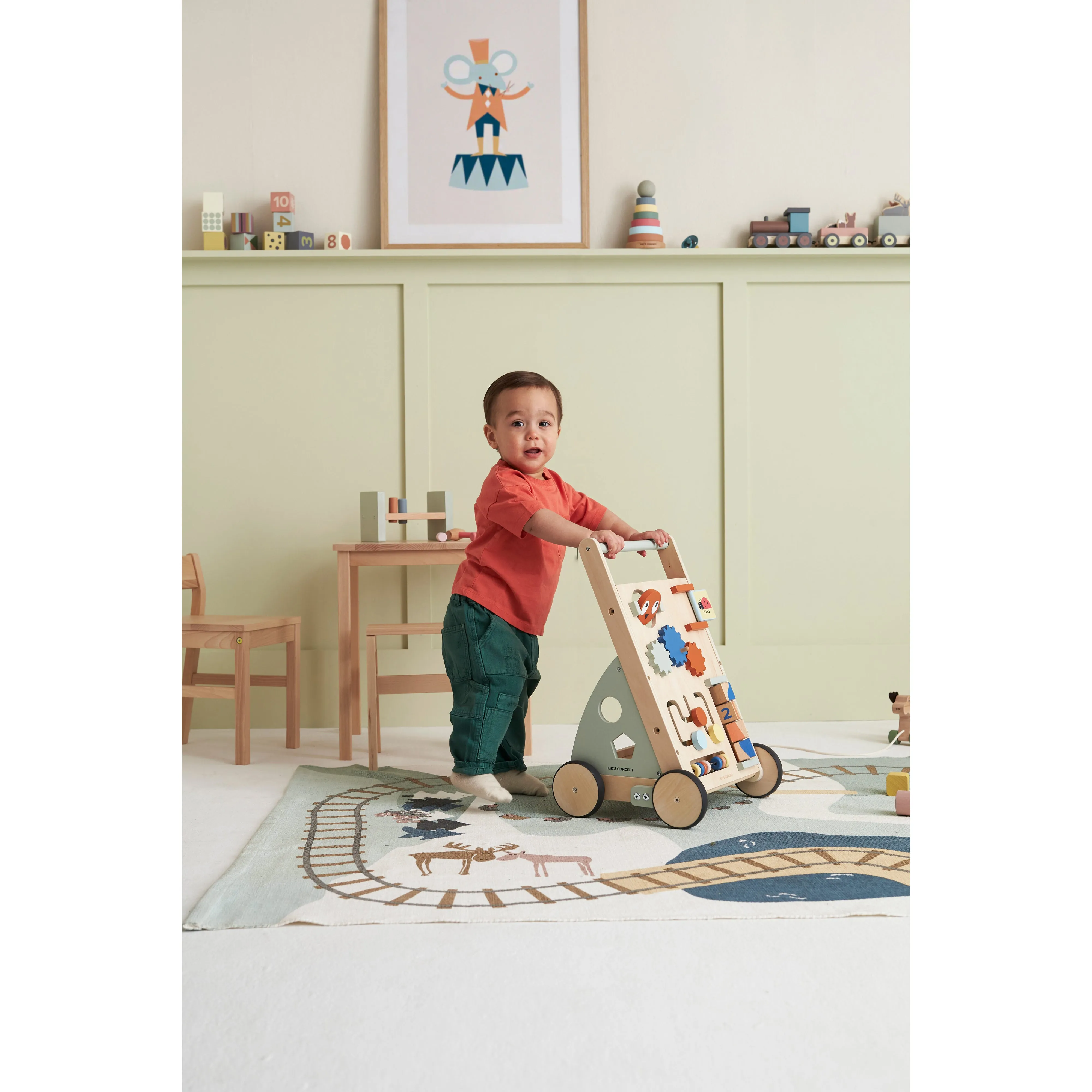 Kid's Concept Activity Walker Edvin