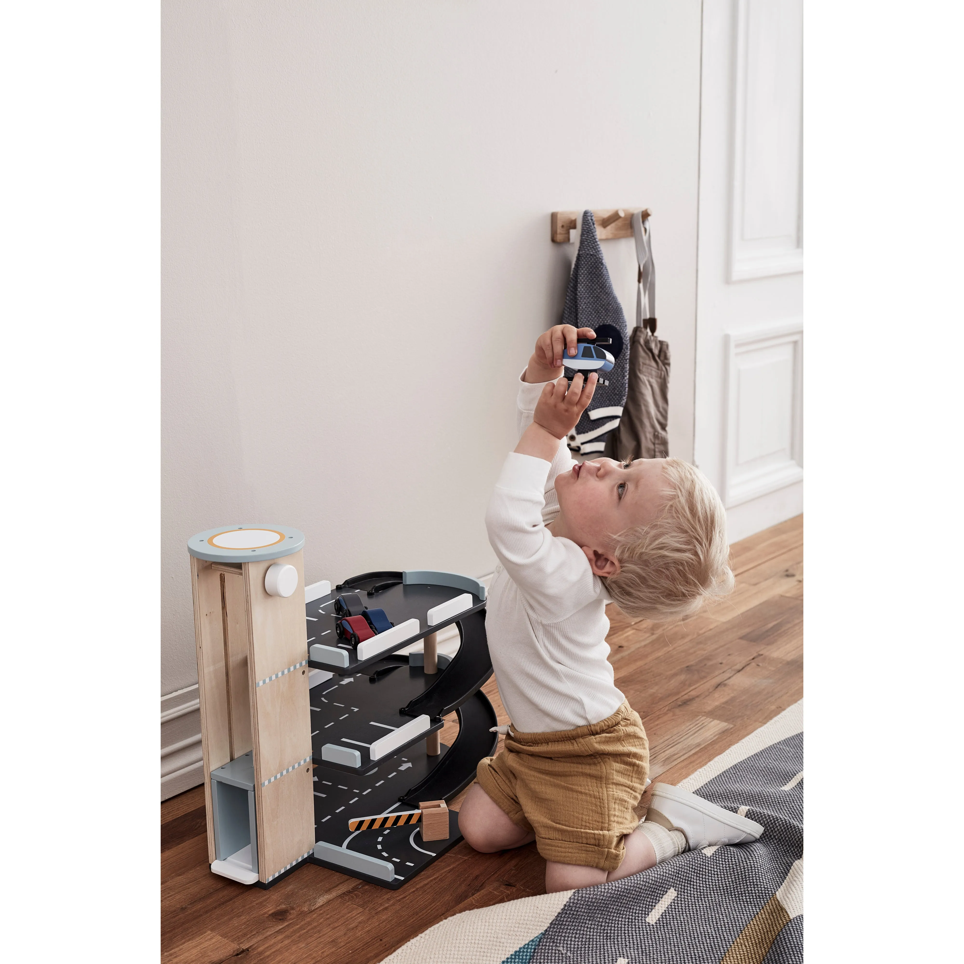 Kid's Concept Car Park Aiden Wooden Garage Play Set