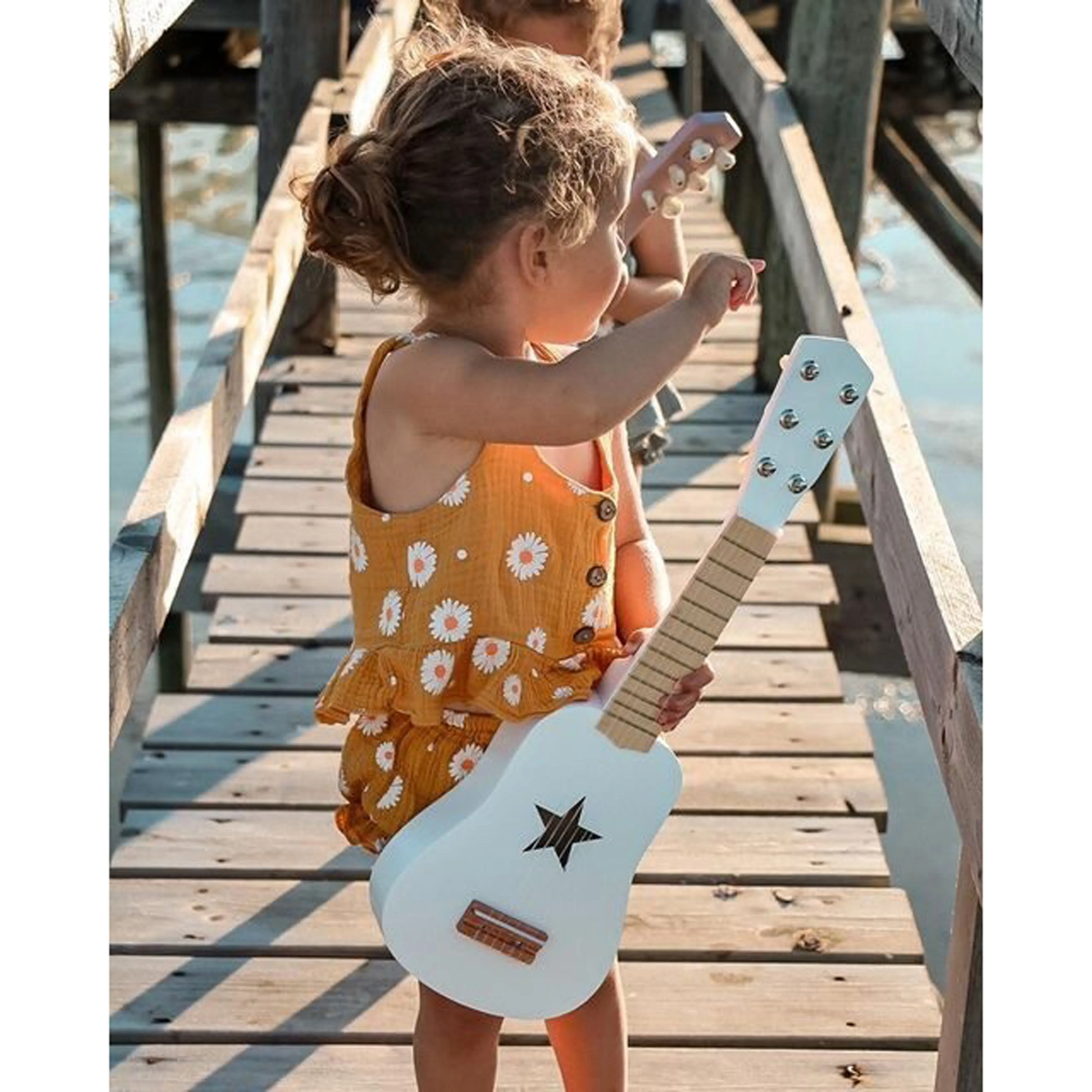 Kid's Concept Guitar White