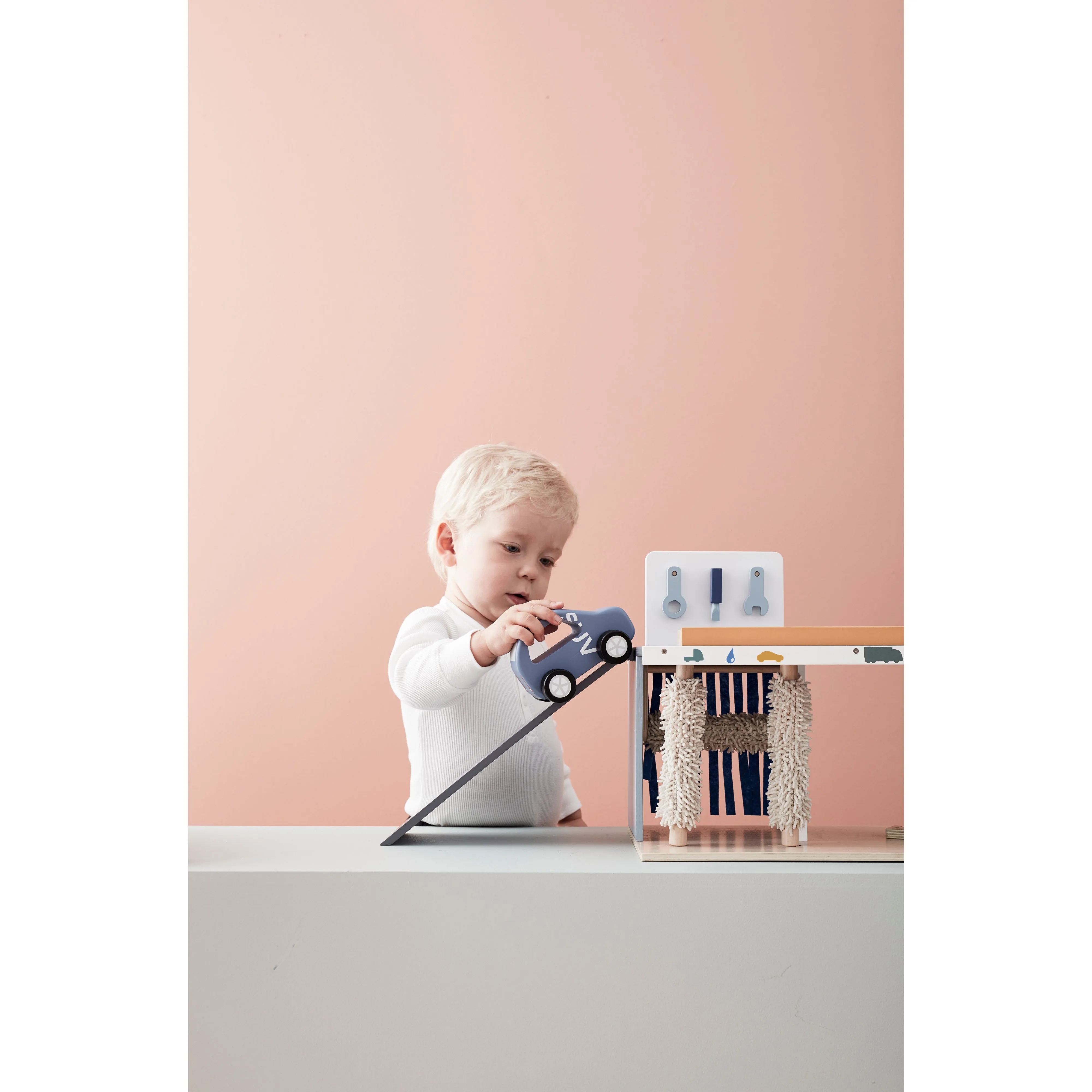 Kid's Concept Service Center Aiden
