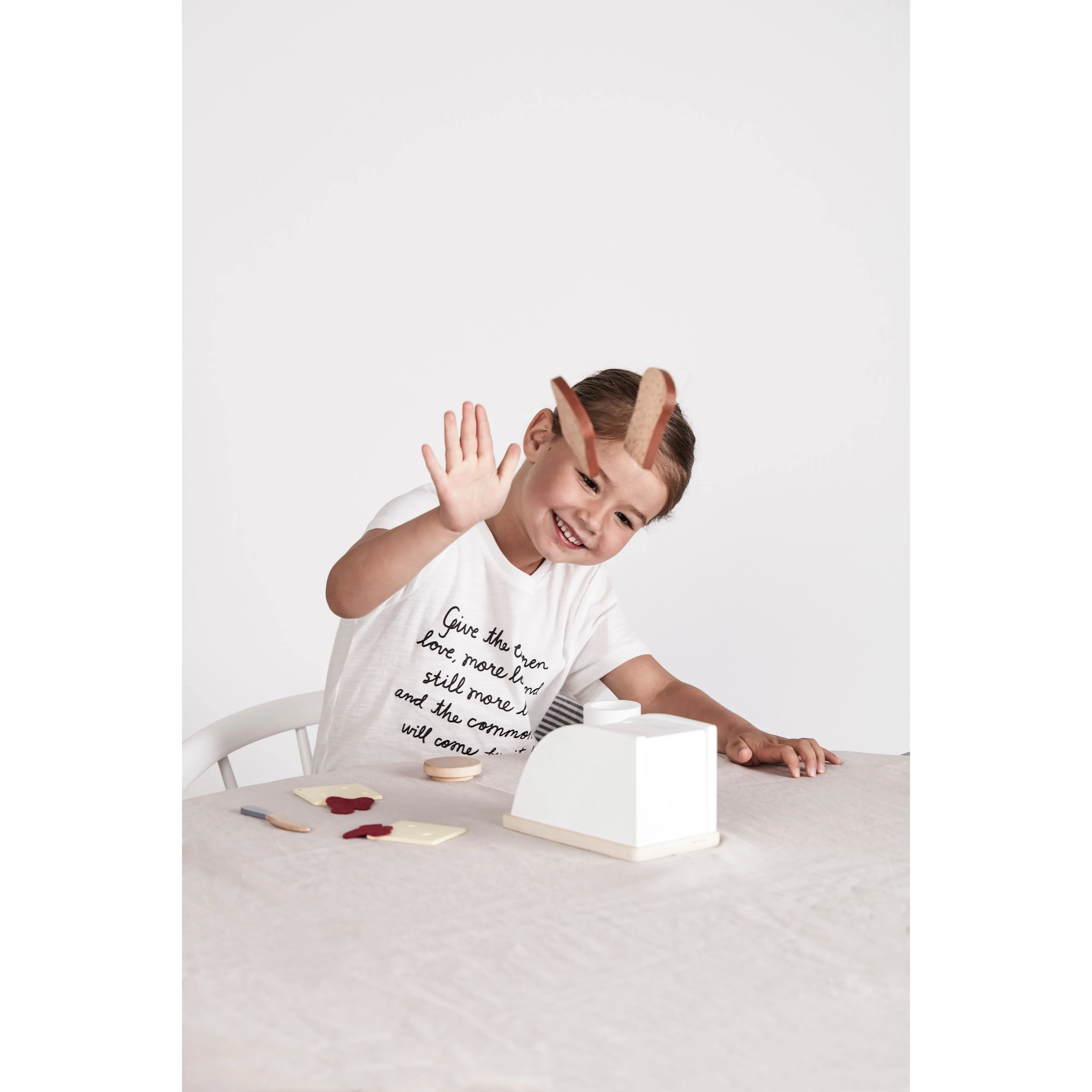 Kid's Concept Toaster Kid's Hub