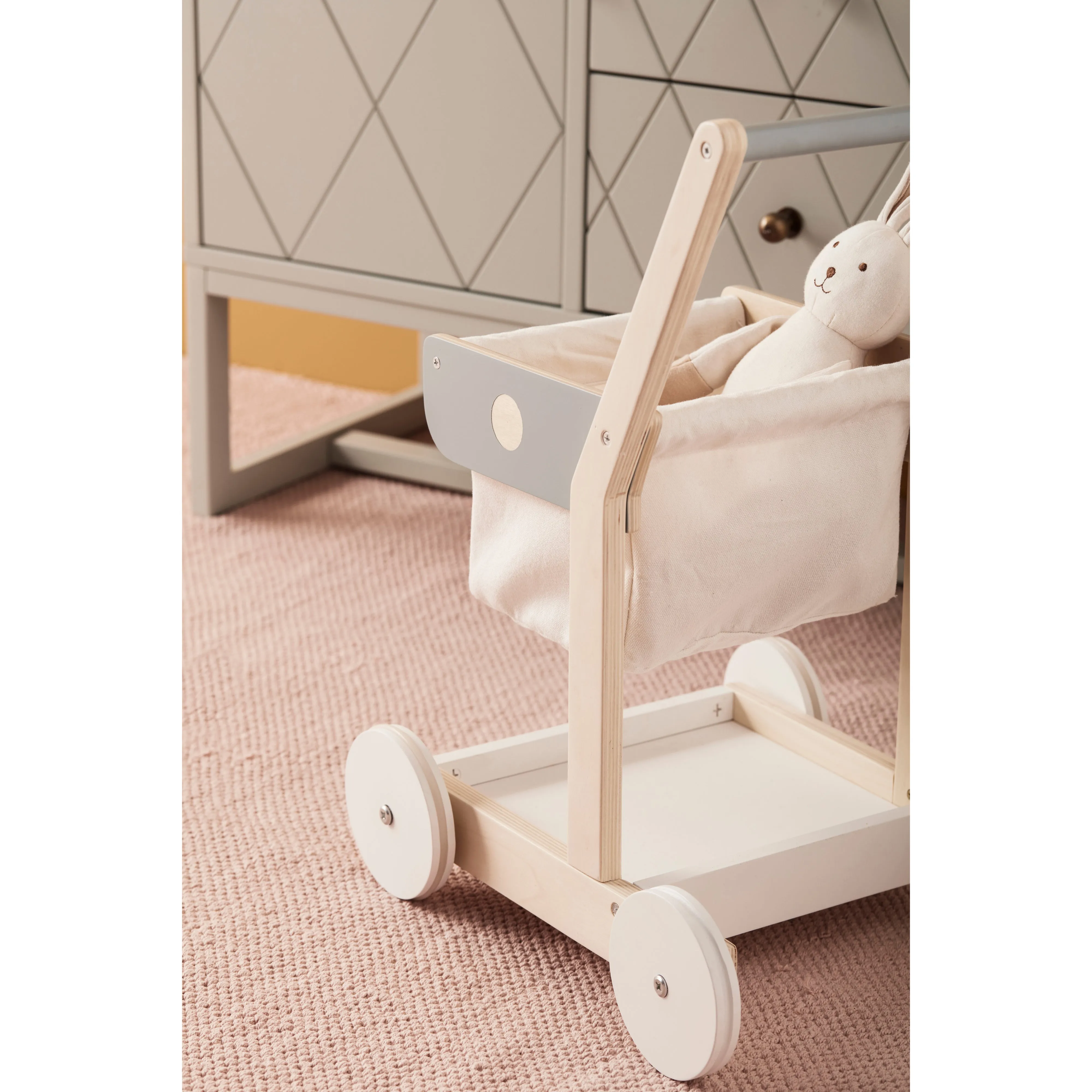 Kid's Concept Trolley Kid's Hub