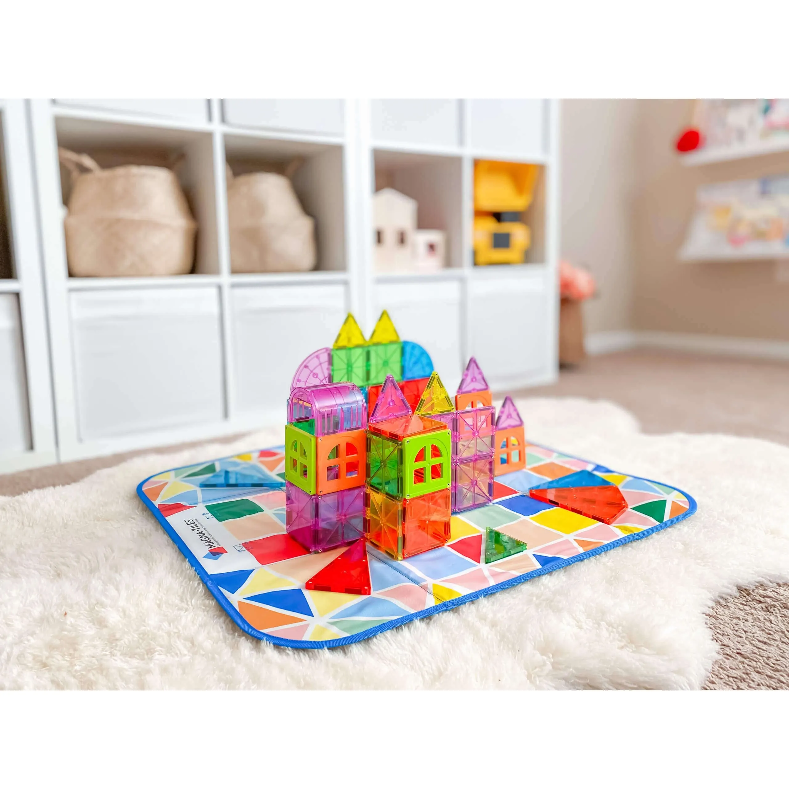 MAGNA-TILES Classic Storage Bin & Interactive Playmat