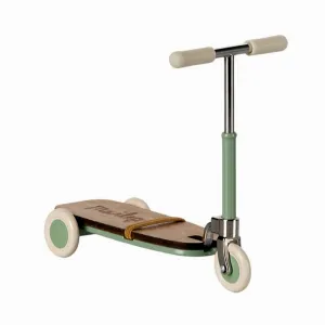 Maileg Kick Board, Mouse – Mint