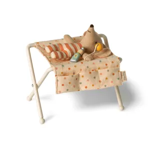 Maileg Mouse Nursery Table Mouse Off White: LAST ONE