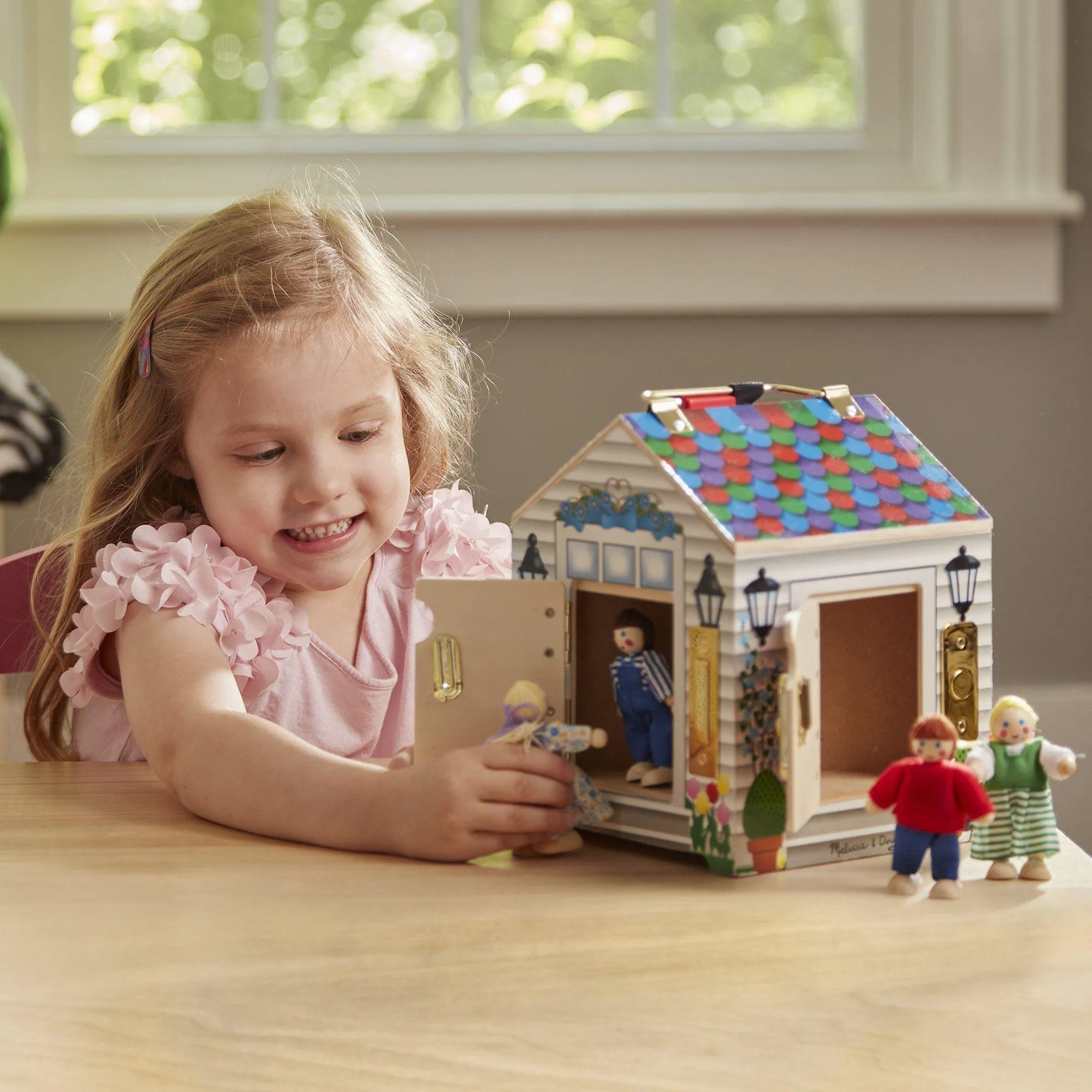 Melissa & Doug 12505 Wooden Doorbell House