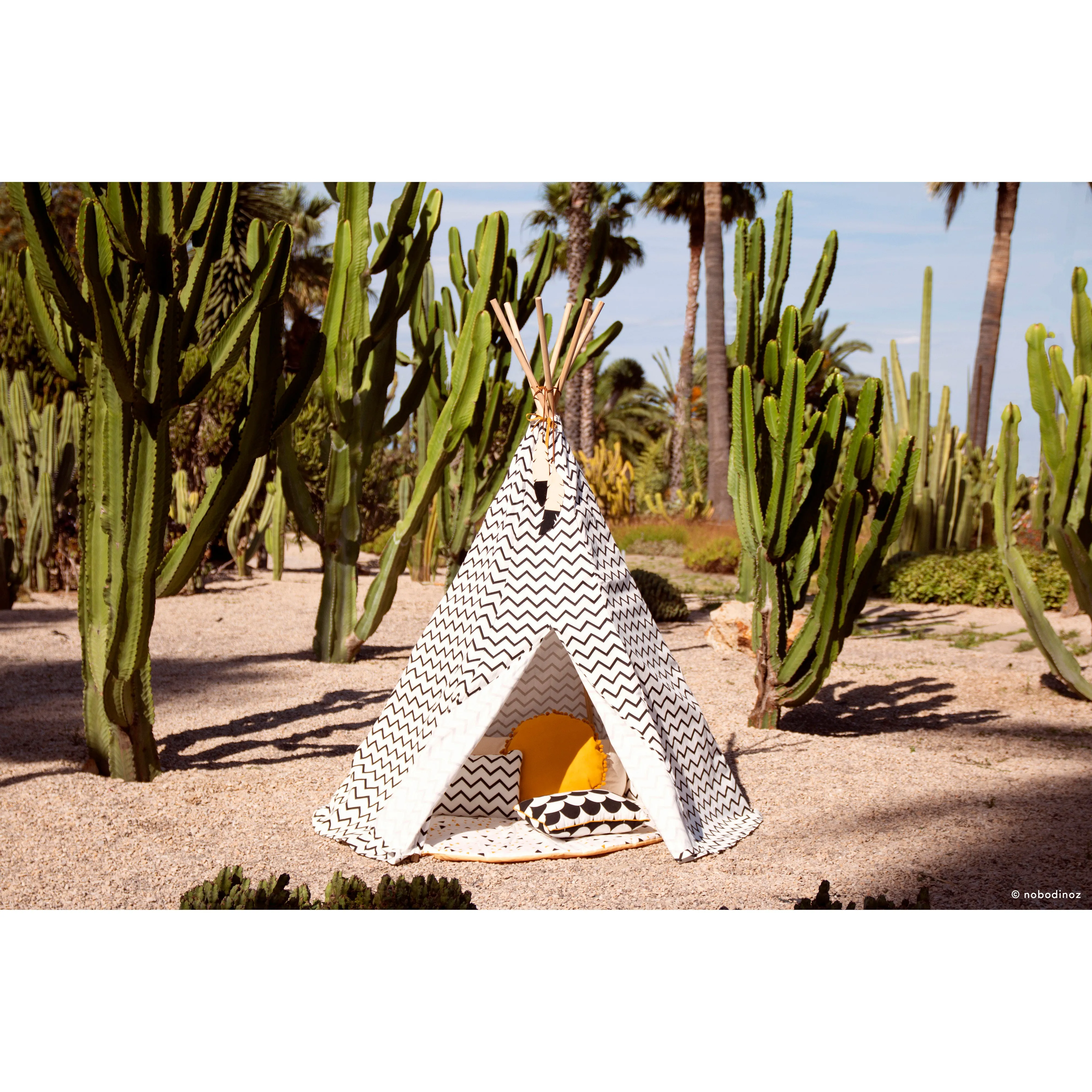 nobodinoz Phoenix Teepee Gold Stella/Dream Pink