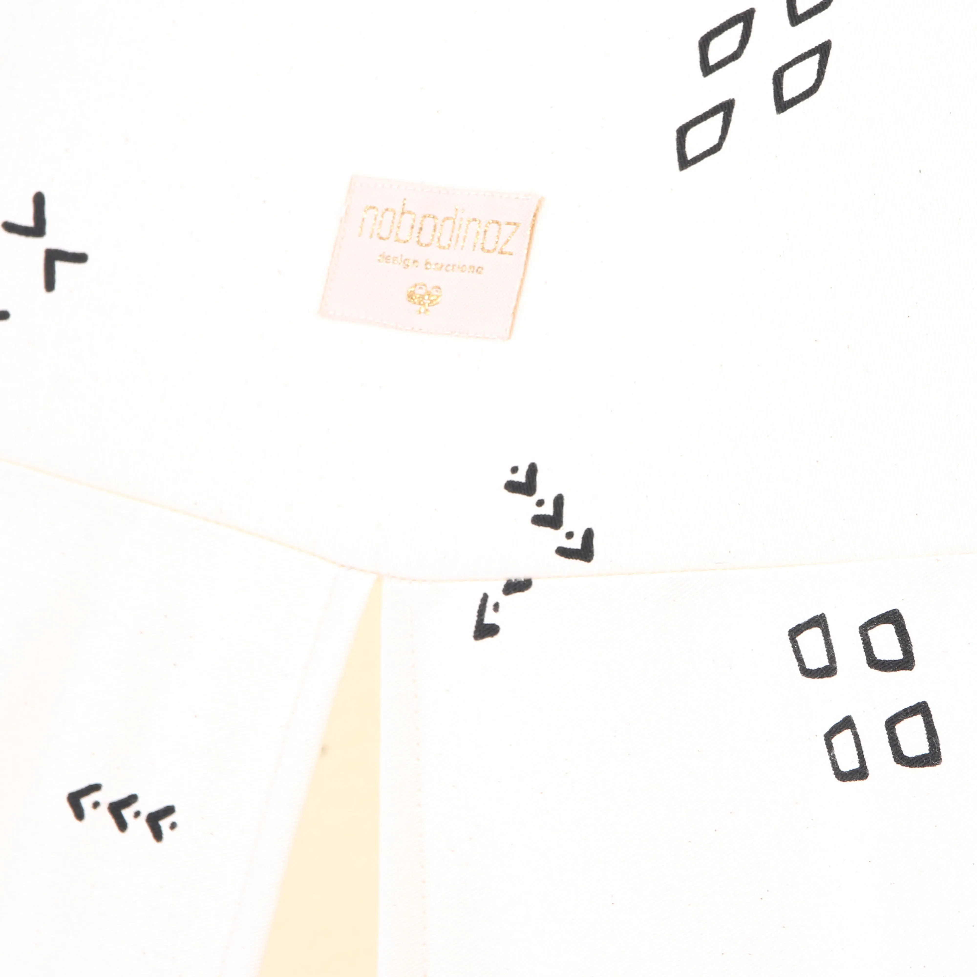 nobodinoz Teepee Black Secrets/Natural