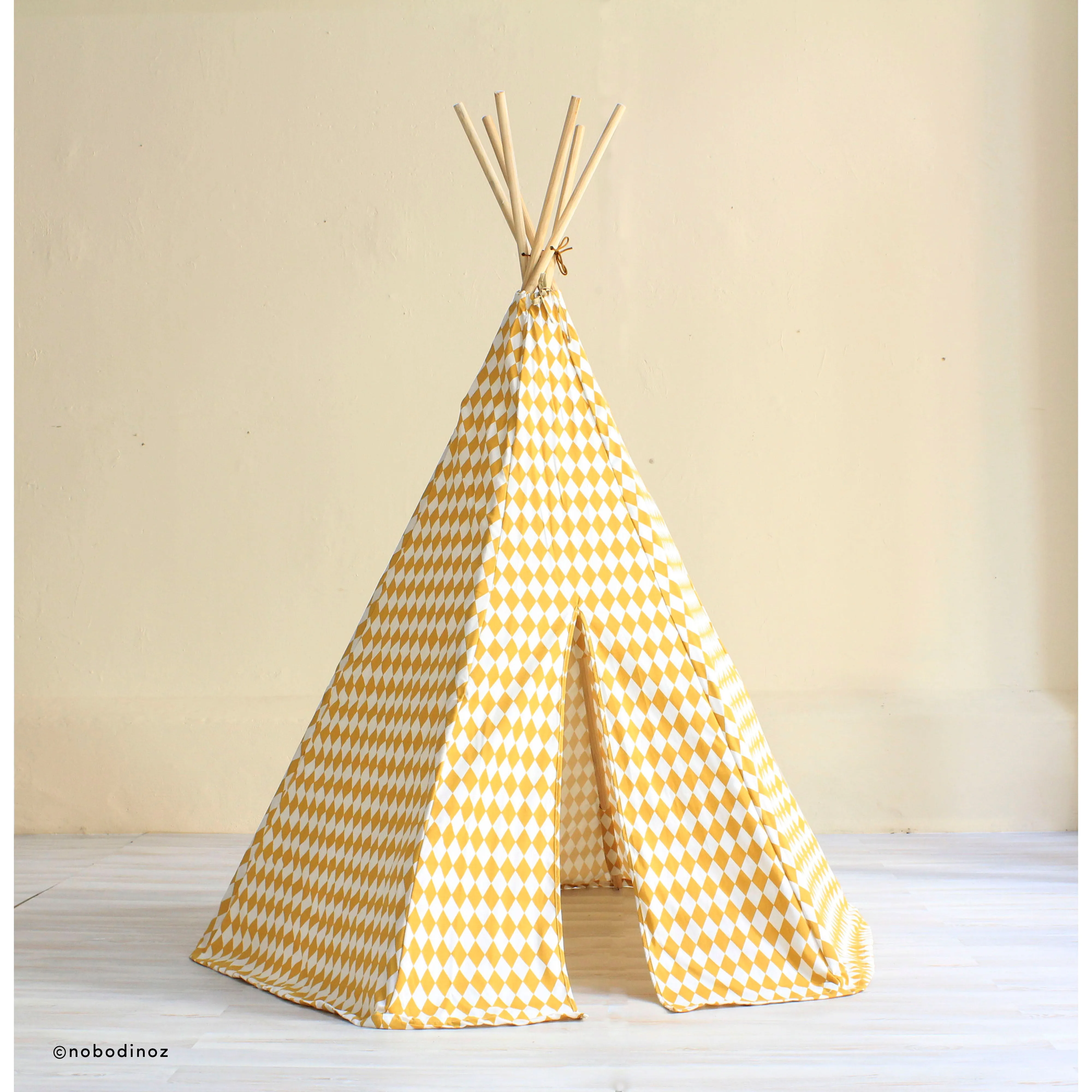 nobodinoz Teepee Honey Stripes