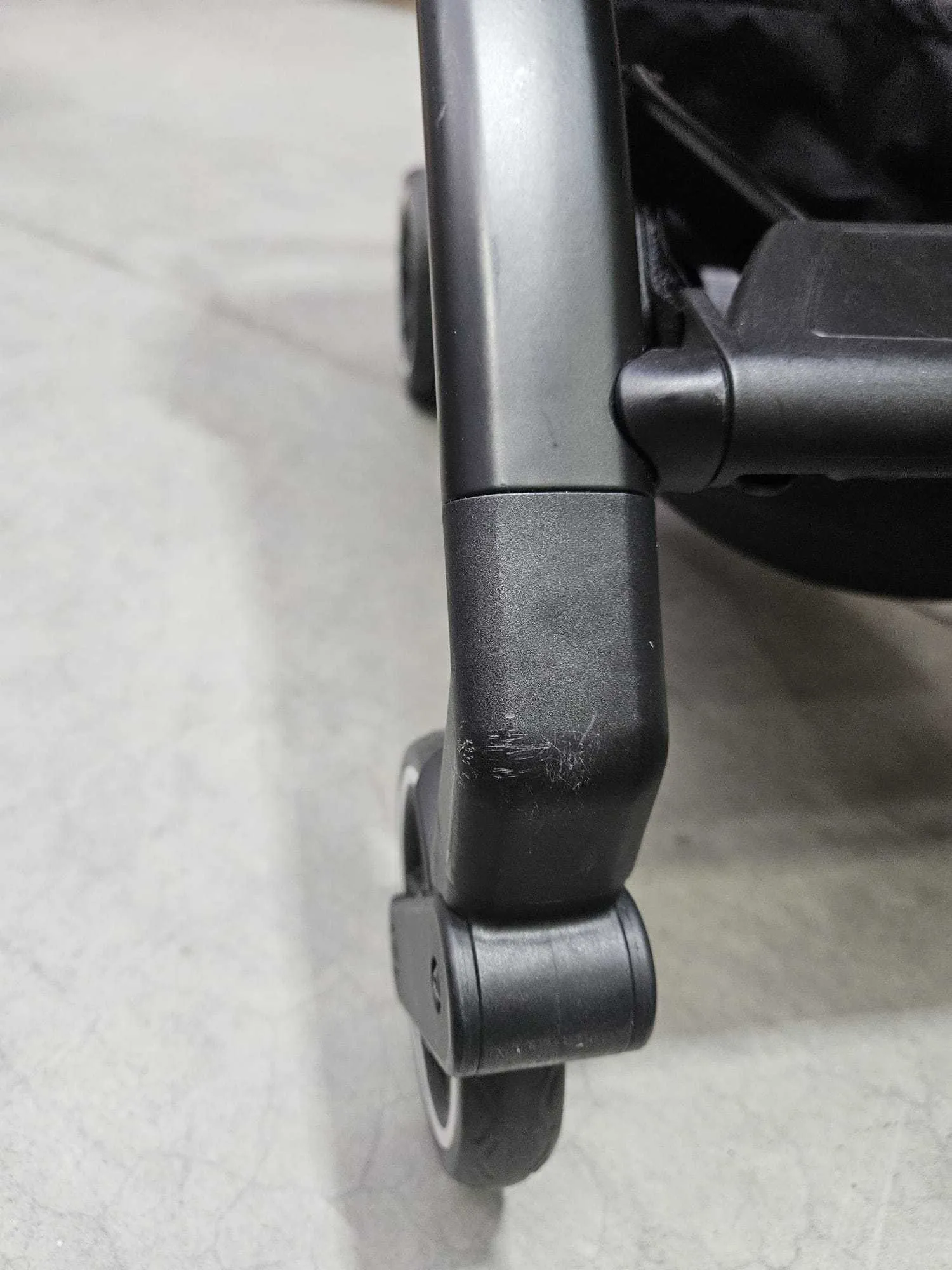 [Preloved] Joolz Hub Pushchair   Cot - Brilliant Black