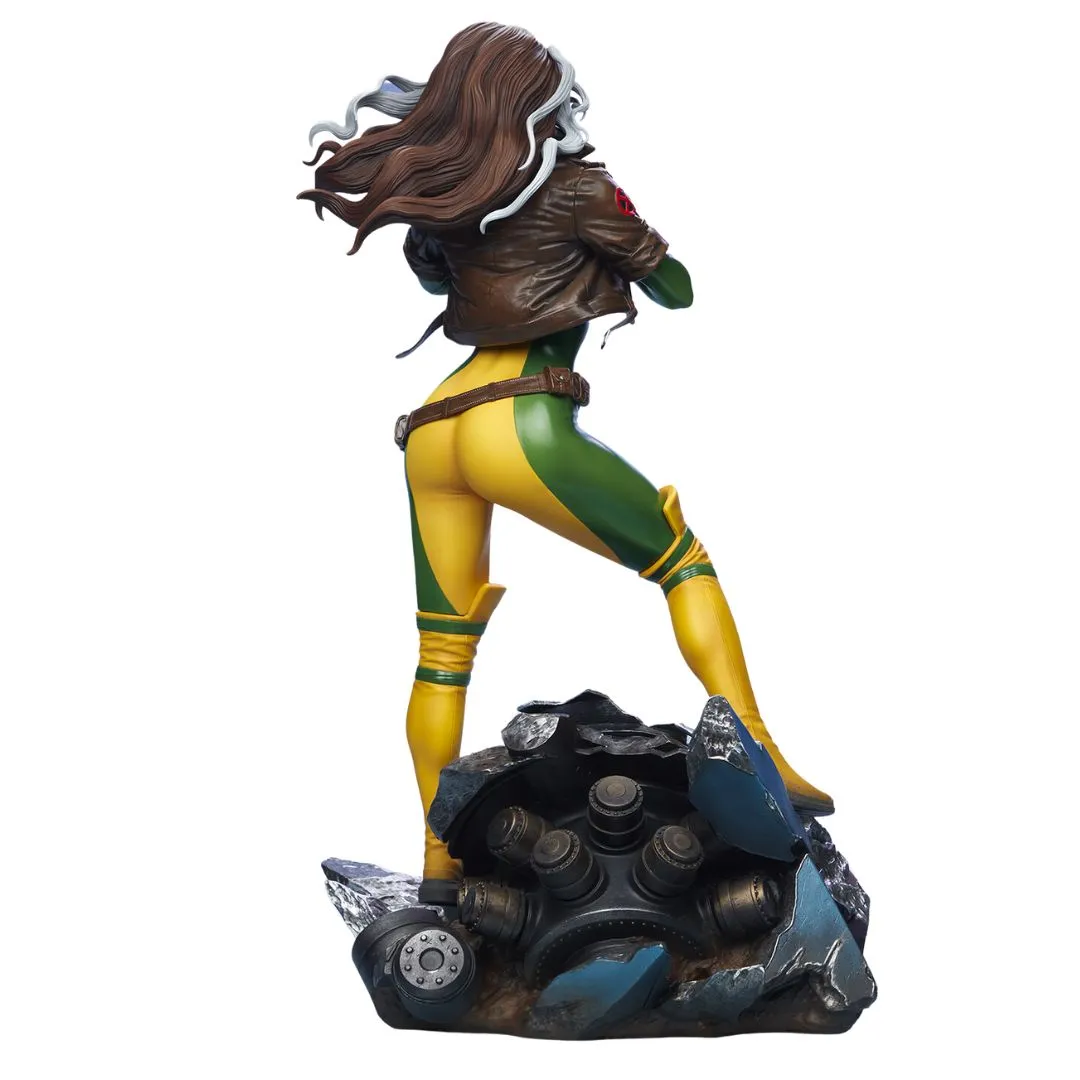 Rogue Premium Format Statue By Sideshow