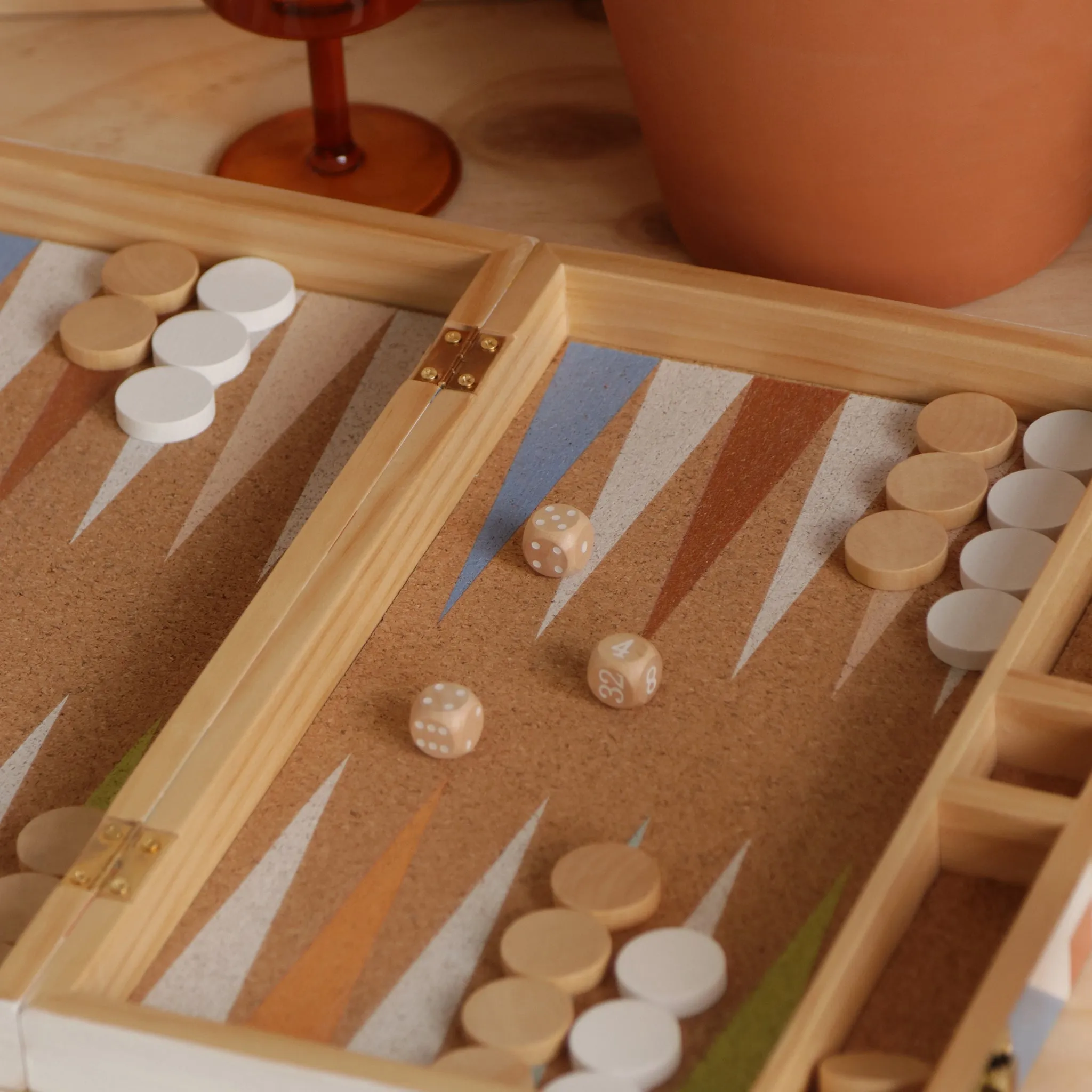 SUNNYLiFE Wooden Backgammon Majorelle