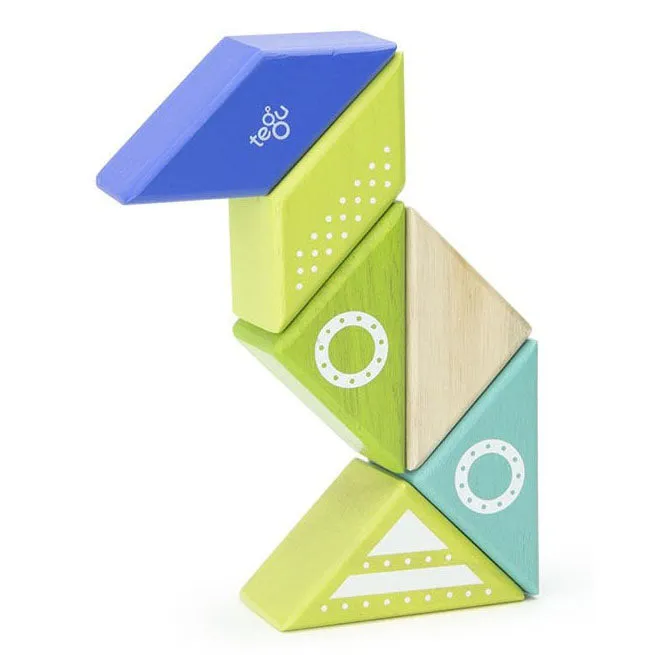 Tegu Travel Pal Spaceship Magnetic Wooden Blocks