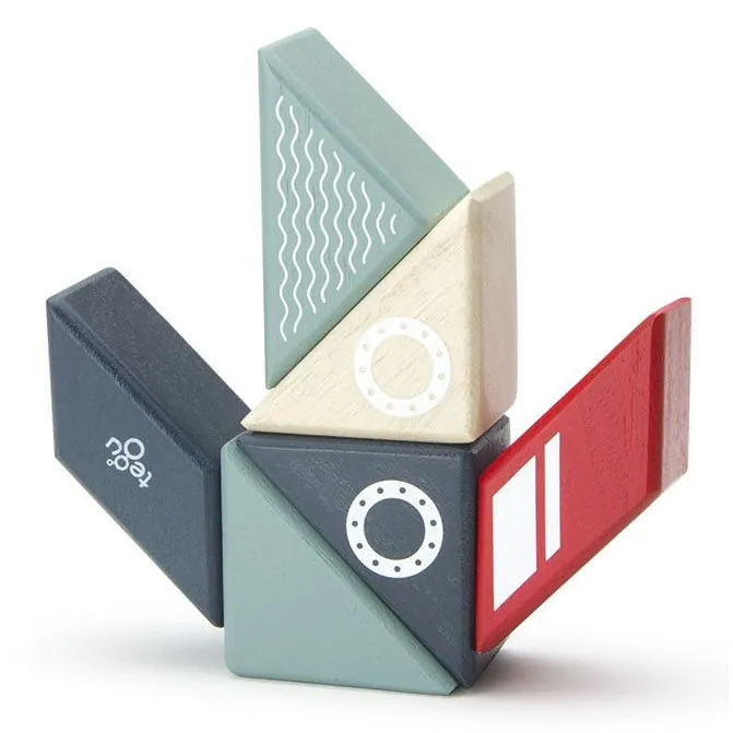 Tegu Travel Pal Tugboat Magnetic Wooden Blocks