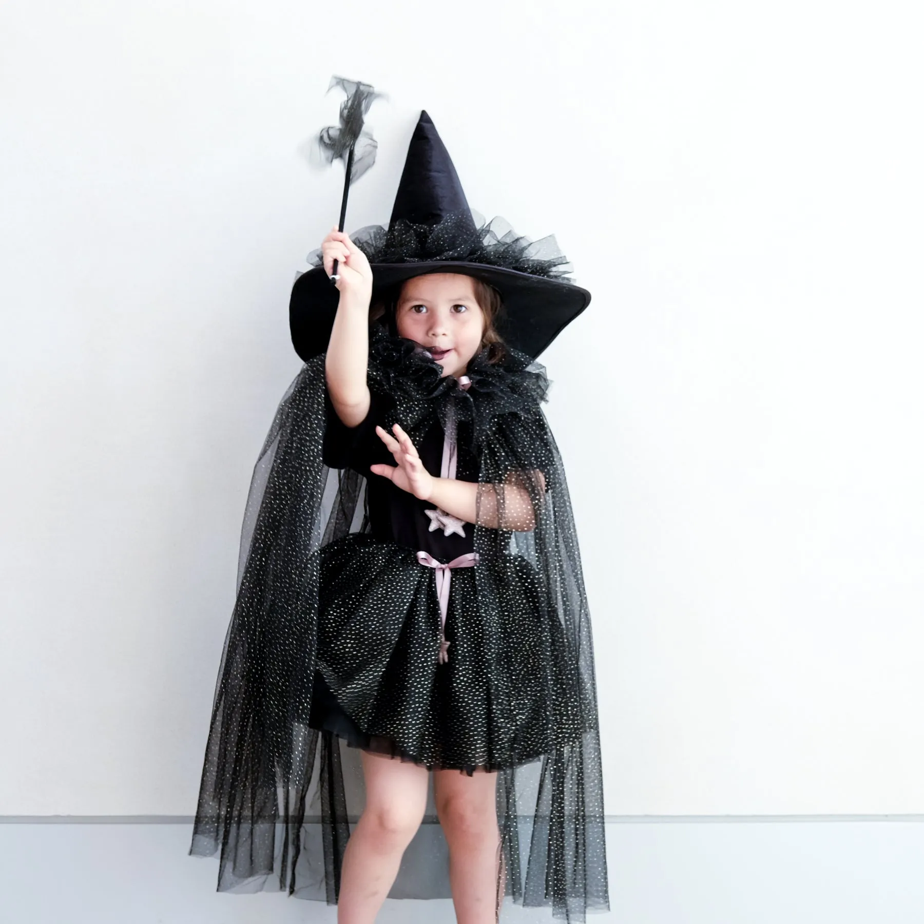 Witches Cape ESMERELDA Ruffle